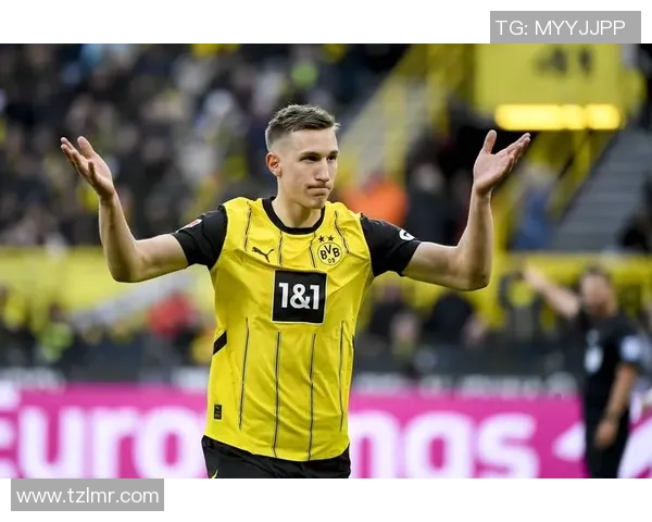 里昂友谊赛大胜多特蒙德帽子戏法引发全场狂欢数据分析揭秘