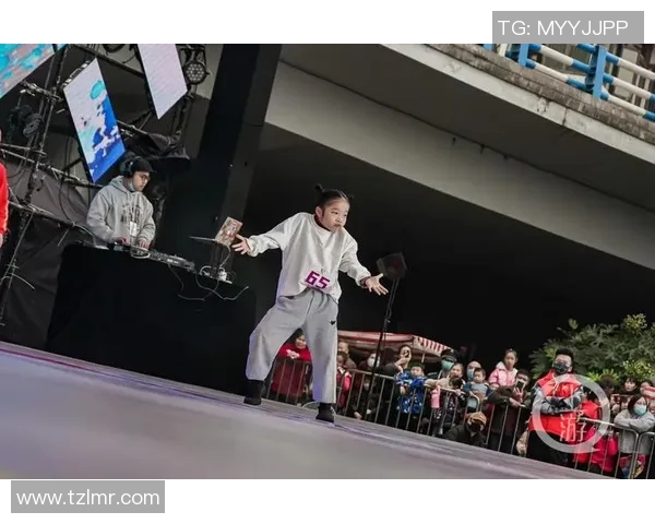 重庆街舞队比赛经验引发热议专家与选手观点大相径庭 重庆街舞队比赛经验引发热议专家与选手观点大相径庭