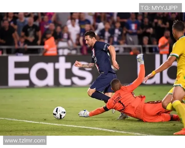 国王杯激战：那不勒斯逆转巴黎圣日耳曼红牌事件引发全场热议