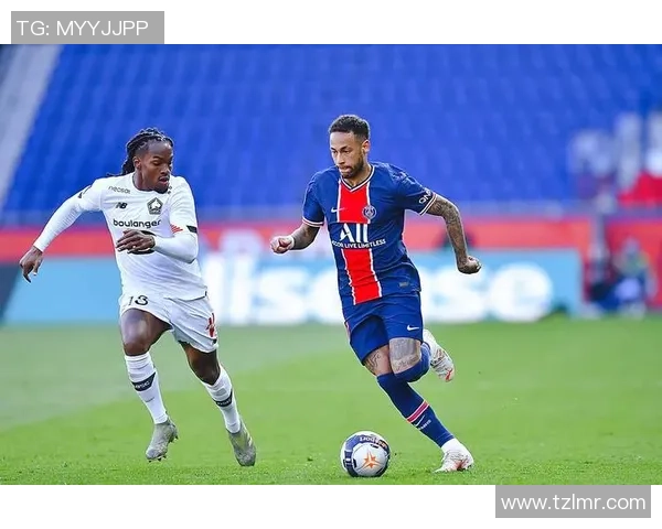 意甲激战巴黎圣日耳曼绝杀巴萨补时进球引爆全场战术分析