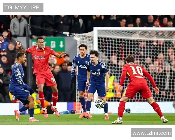意甲赛场惊现冷门巴黎圣日耳曼大胜利物浦引发全场震撼