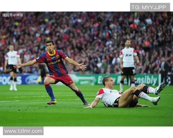 欧冠激战：巴萨逆转曼联全场沸腾赛后点评引发热议