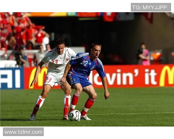 友谊赛巴萨与波尔图战平点球大战激烈瞬间引发全场热烈反响