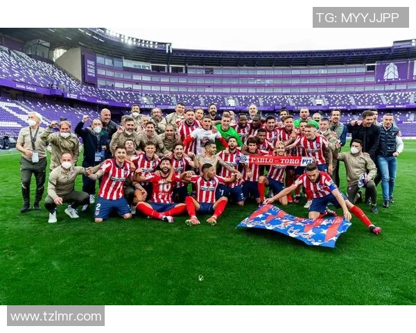 欧冠激战巴萨凭乌龙球小胜莱比锡转会传闻再起引发关注